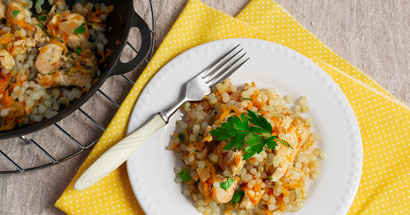 Gebratener Shirataki-Reis mit Huhn
